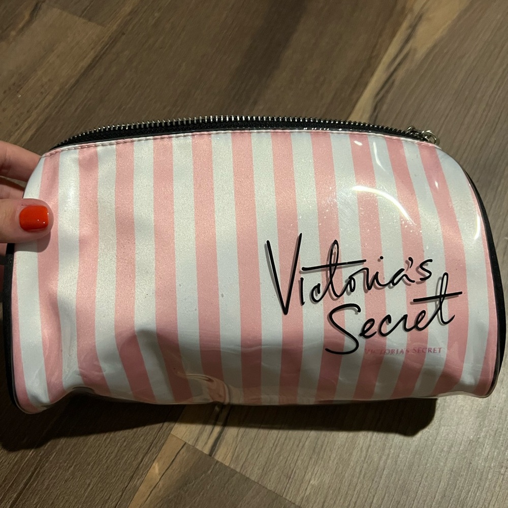 Victoria's Secret Pink and White Cosmetic Bag